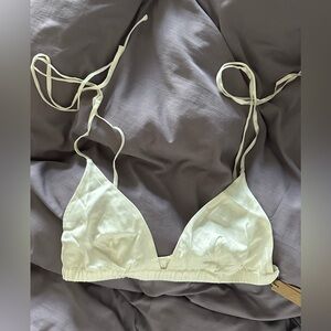 SKIMS white bralette - NWT - size large